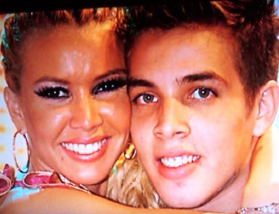 Dallys y su hermano