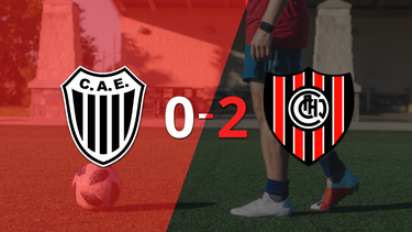 Chacarita fue superior y venció por dos goles a Estudiantes (BA) en el estadio Ciudad de Caseros