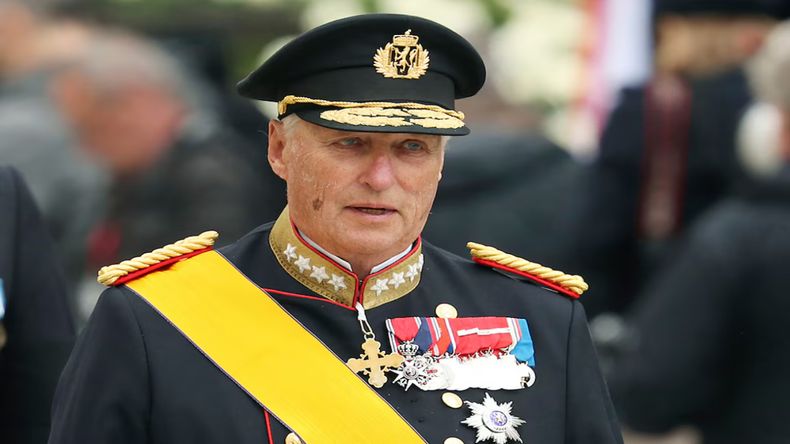 Muere el rey Harald V de Noruega a los 89 años.