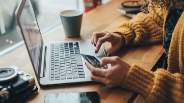 Ante una nueva semana de ofertas y descuentos para compras online, hay que tener en cuenta recomendaciones para estar seguros y prevenir cualquier tipo de estafa.&nbsp;