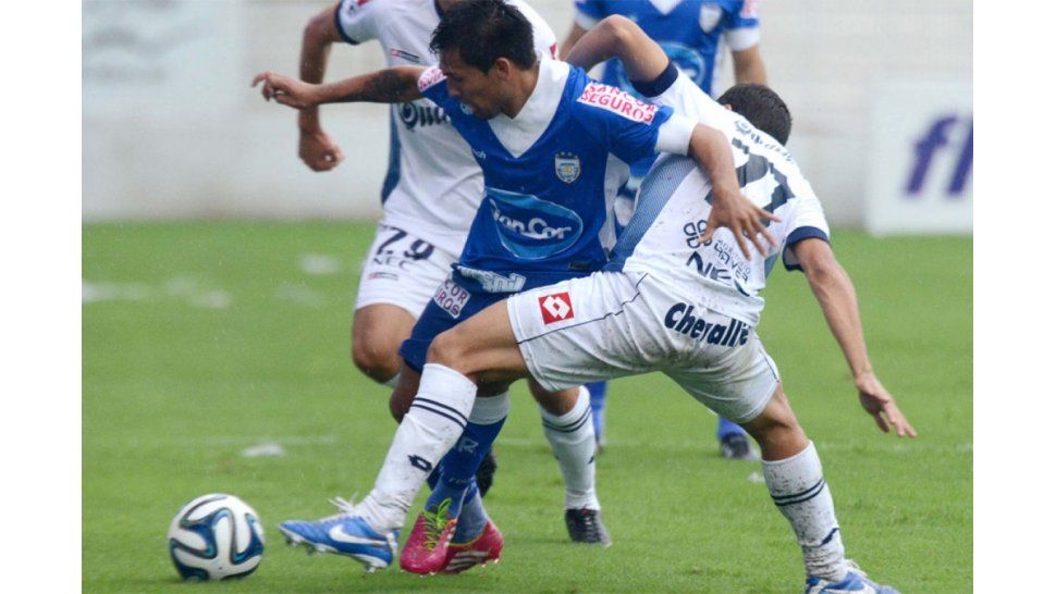 Quilmes rescató un punto