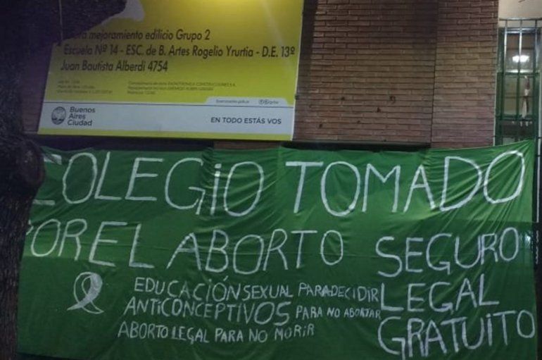 Toma de colegios ba
