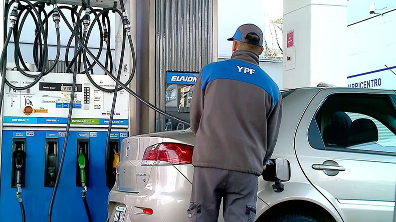 Aumentarán los combustibles pero no habrá más Tasa Vial.