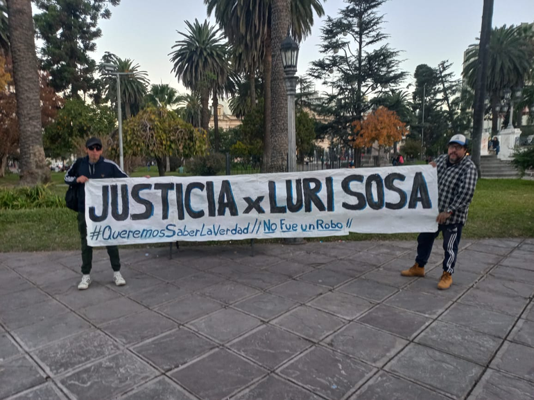 Familiares y amigos de Luri Sosa marcharon pidiendo justicia