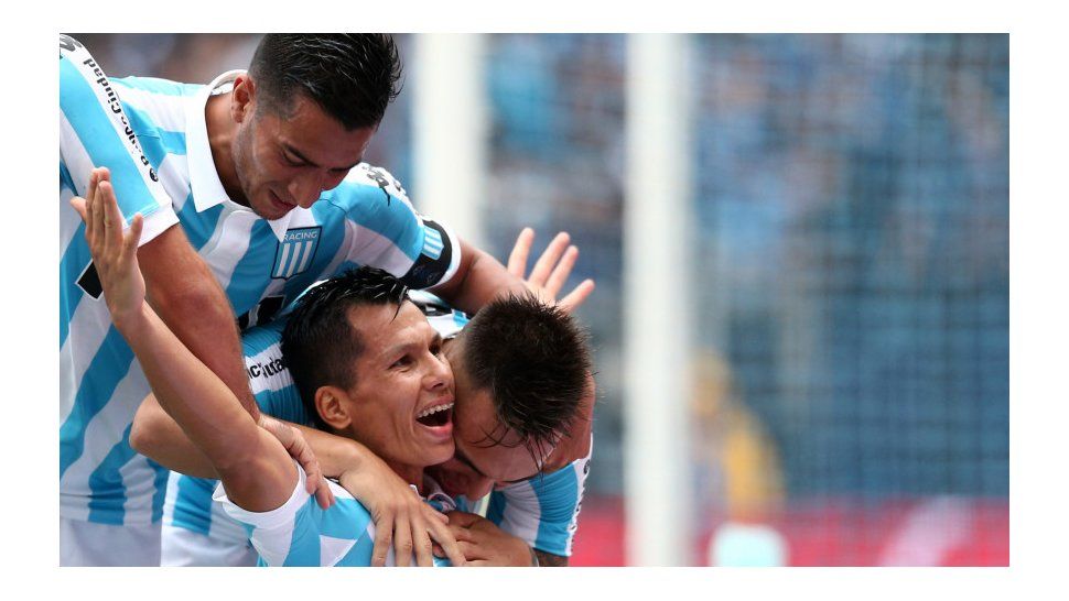 Racing ganó, gustó y goleó: superó 5 a 0 a Patronato y Avellaneda fue una fiesta