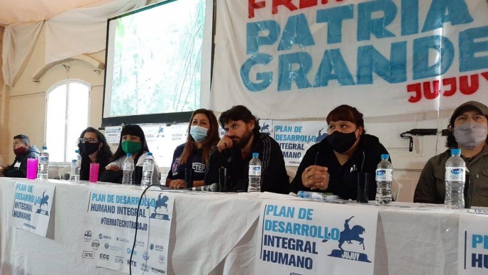 Grabois junto a referentes de movimientos sociales.&nbsp;