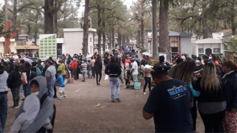 Día de los Fieles Difuntos (foto archivo). Día de los Fieles Difuntos (foto archivo).