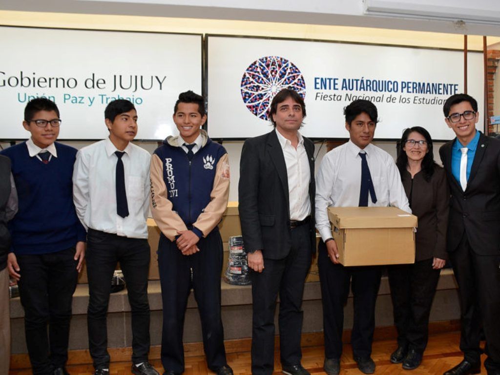 Entrega de luces LED