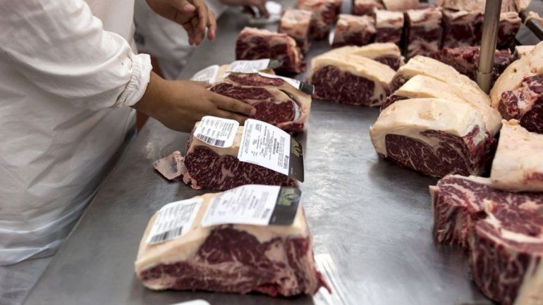 Venta de carne vacuna. /Foto: Marcelo Manera - La Nación &nbsp;
