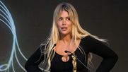 Wanda Nara compartió un video en topless: “Mamita hermosa de 5 bebés”.