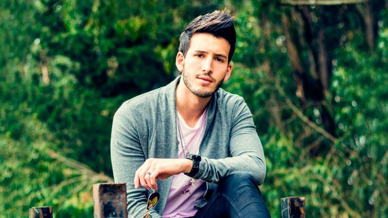 Sebastián Yatra que ya las tiene enamoradas, ahora le dará vida a Migo un personaje animado