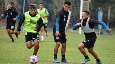 El Lobo busca refuerzos para la segunda mitad del campeonato de la Primera Nacional