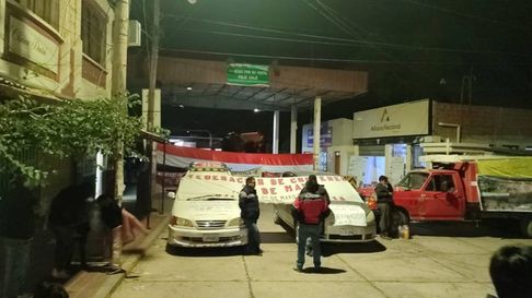 Todo Jujuy | paso la quiaca villazon bloqueado.jpg