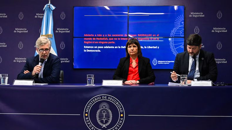 Patricia Bullrich y Santiago Caputo definen el operativo de seguridad (Foto ilustrativa)