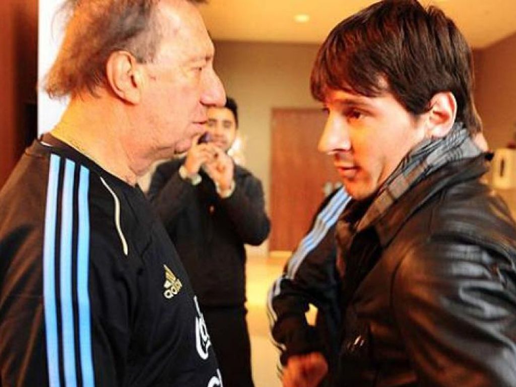 Apoyo de Carlos Salvador Bilardo