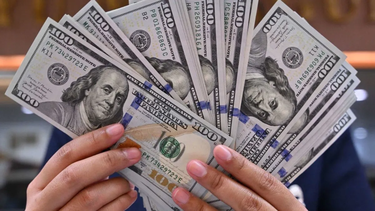 Dólar.