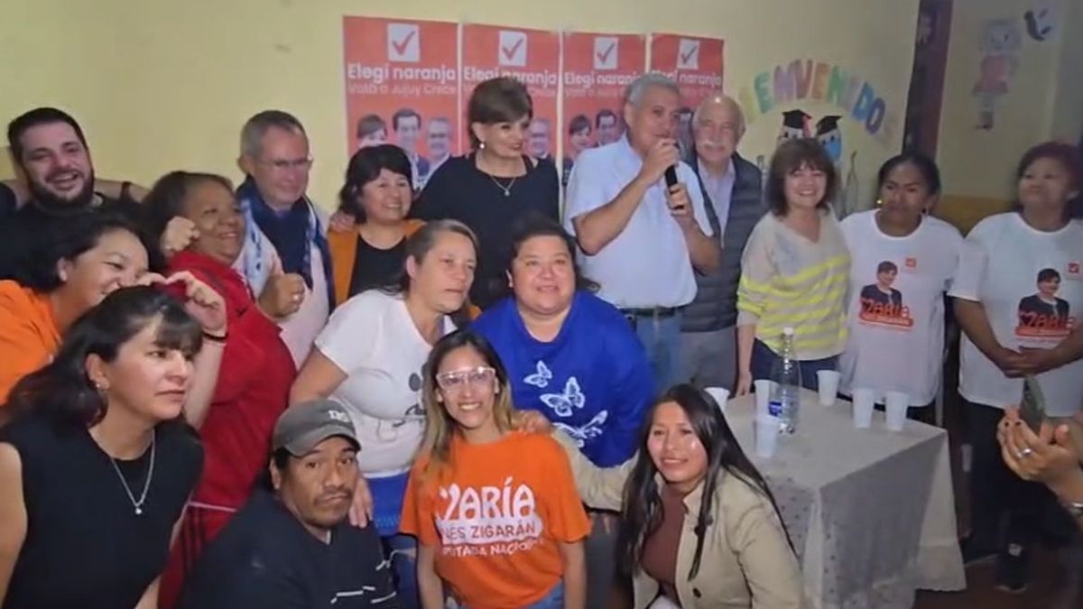 Queremos invitarlos a que elijan el proyecto que los representa, dijo María Inés Zigarán