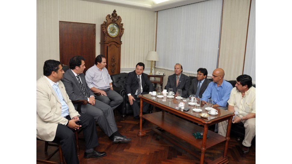Reunión por aduana
