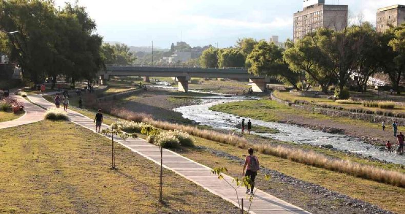 El Senado distinguió al Parque Xibi Xibi como una iniciativa sobresaliente El Senado distinguió al Parque Xibi Xibi como una iniciativa sobresaliente