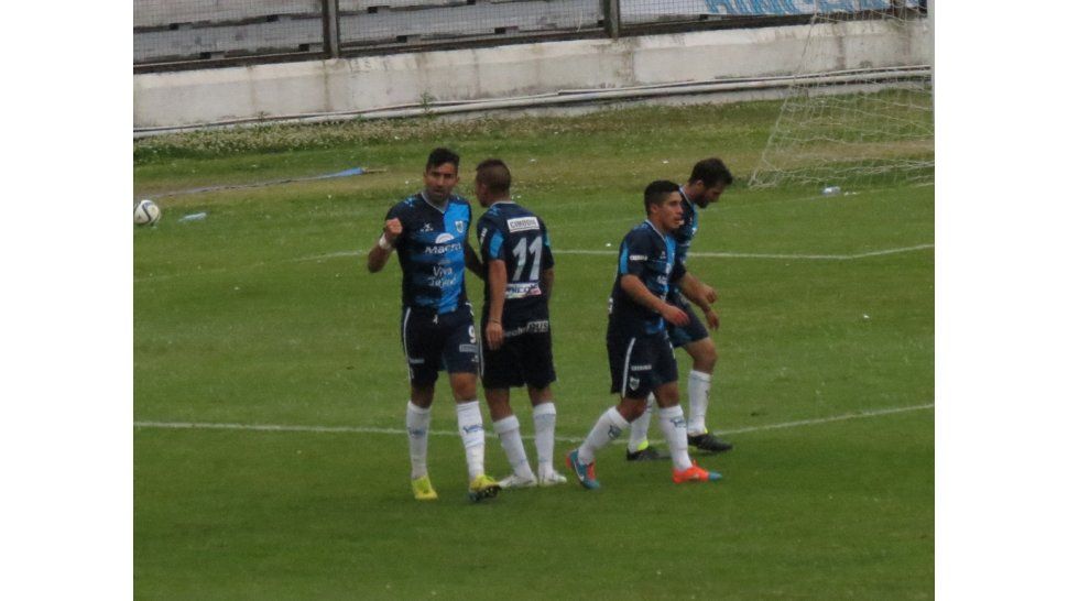 Miranda volvió al gol