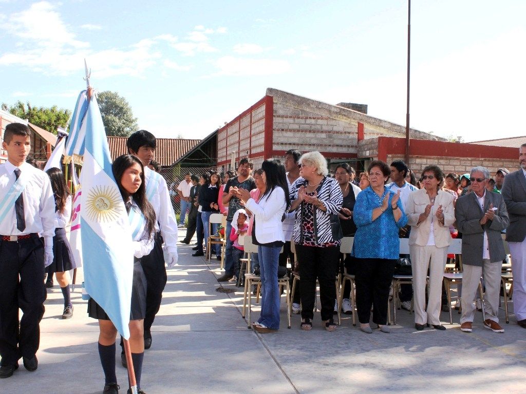 Acto en Escuela Municipal