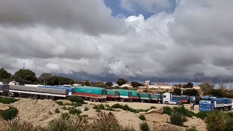 Camiones varados en La Quiaca.