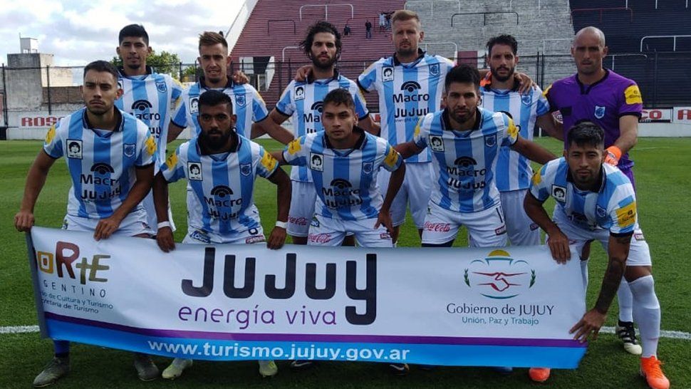 El lobo ya piensa en el futuro: limpieza y planificación en el plantel