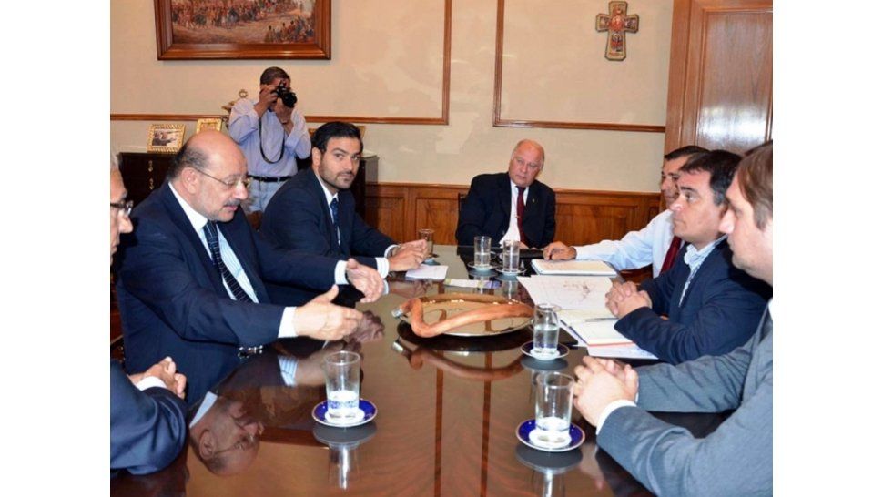 Funcionarios con Jenefes