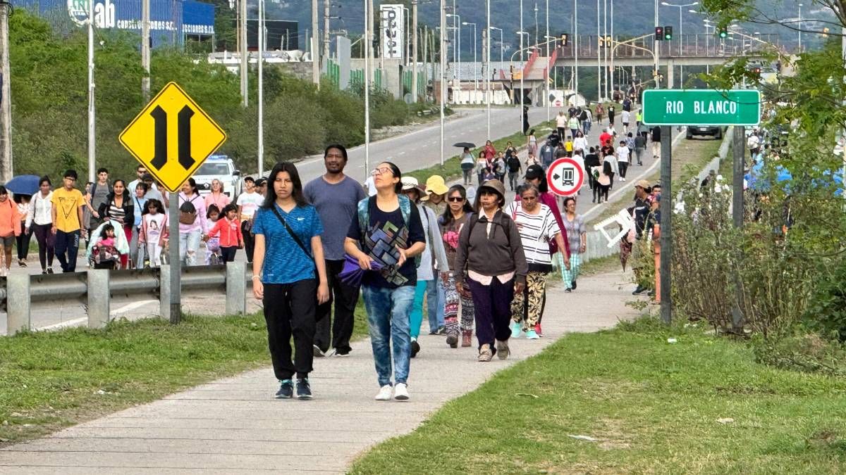 Fe y emoción en Río Blanco en el Día de la Madre