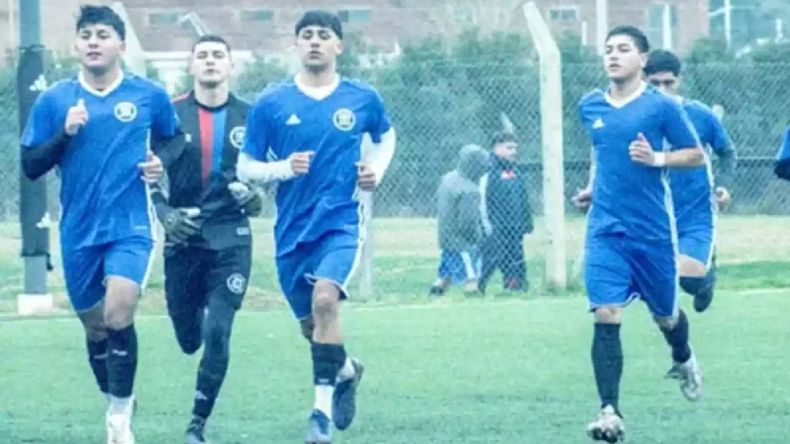 Leones Fútbol Club se suma al fútbol argentino