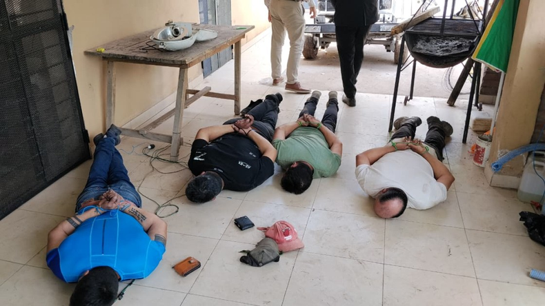 El caso se enmarca en un proceso de depuración interna de la Policía de Tucumán, impulsado por el jefe de la fuerza, Joaquín Girvau, y su subjefe Roque Yñigo, con el objetivo de erradicar prácticas irregulares dentro de la institución.