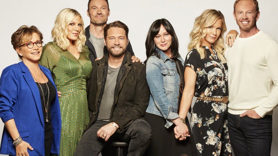 Todo Jujuy | Beverly-Hills-90210-Cast-2019-FTR.jpg