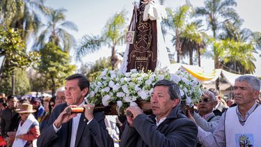 El  gobernador Carlos Sadir encabezó los actos en honor a la Virgen de El Carmen