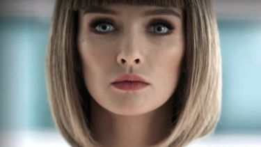 La historia se sitúa en un escenario futurista.