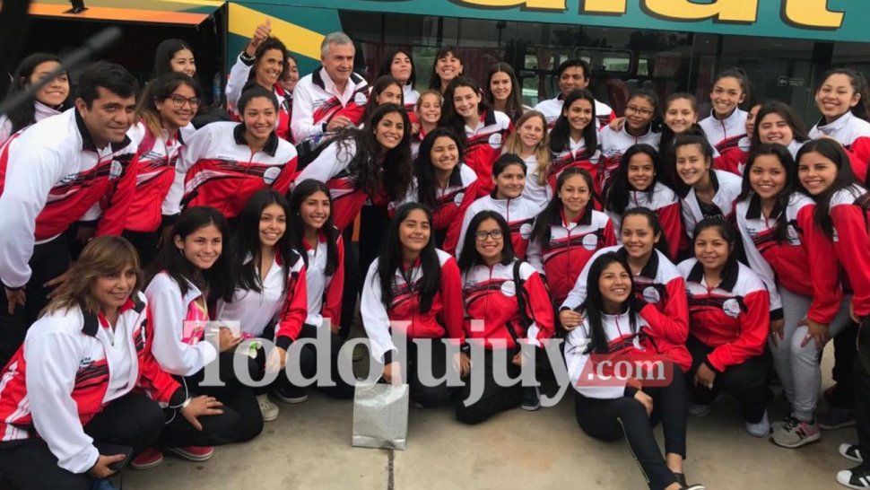 La delegación jujeña de deportistas ya partió rumbo a Mar del Plata