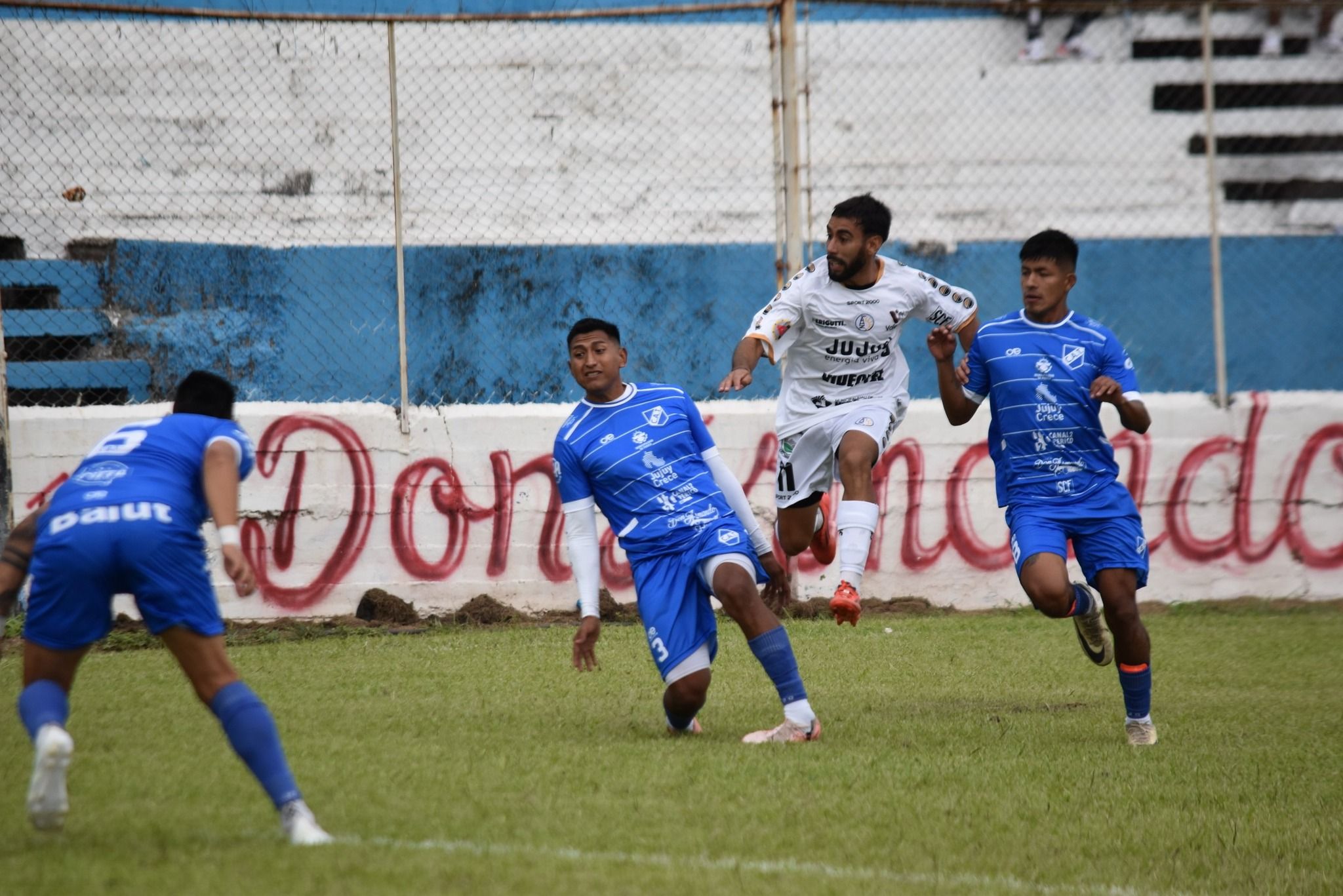 Final entre Zapla y Talleres.