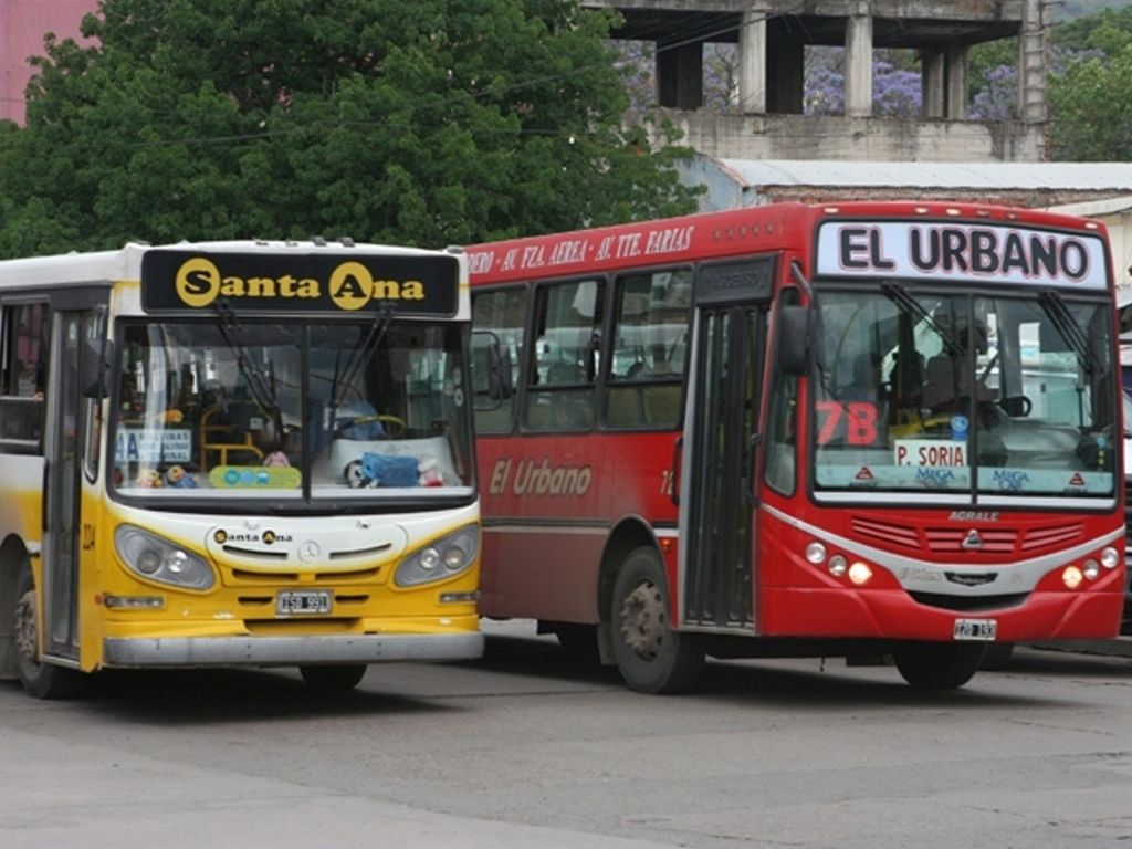 La UTA podría hacer paro por 48hs este viernes y sábado