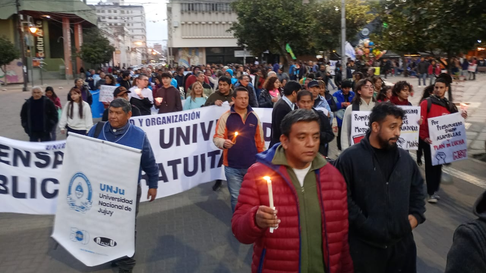 Todo Jujuy | Reclamo universitario: marcha en Jujuy.
