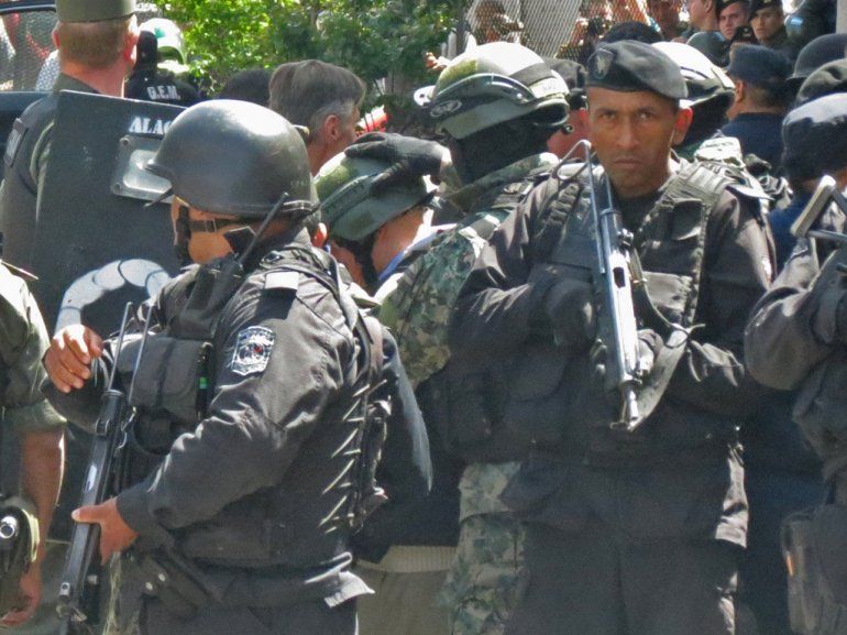 José López en pleno traslado