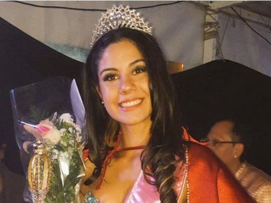 Amparo Carrizo reina 2015 de Salta