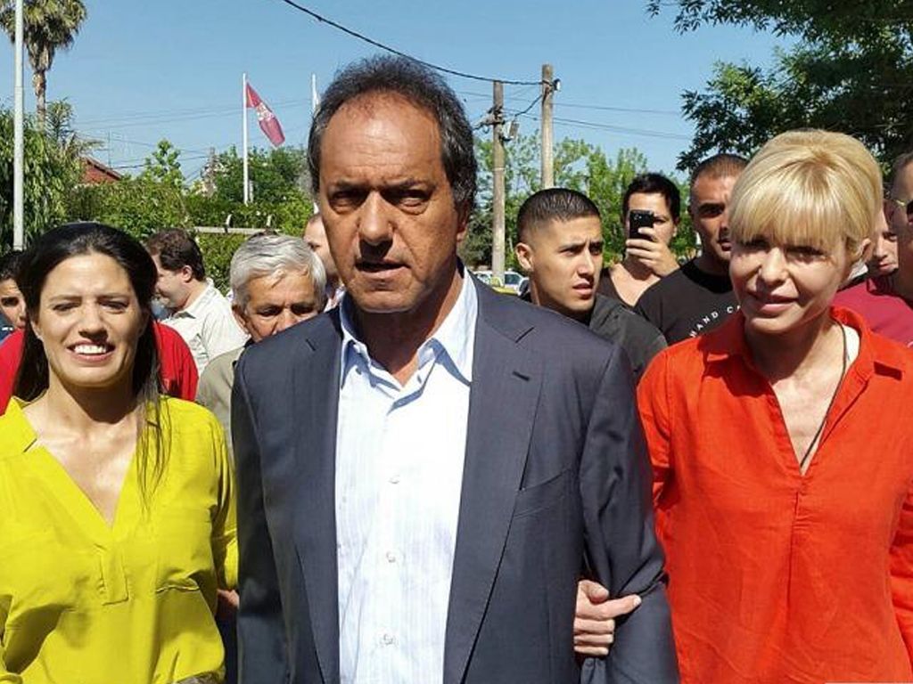 Daniel Scioli con su familia