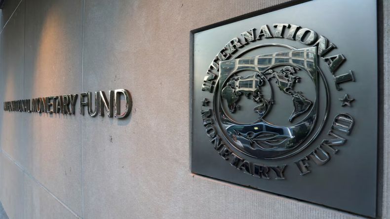 El FMI mantiene sus proyecciones de crecimiento para la economía argentina de 4% en 2026 y 2027.