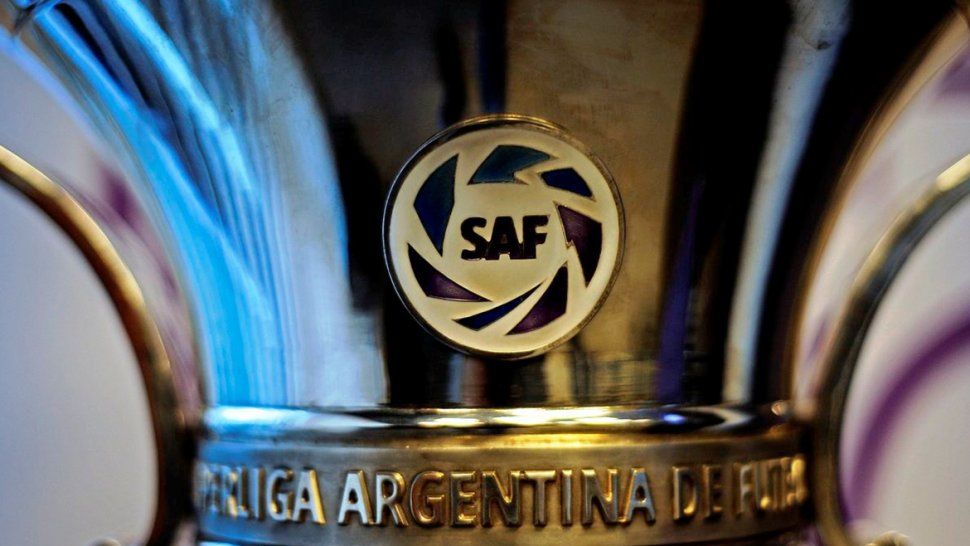 El Comité de la Superliga aprobó el reglamento con tres descensos