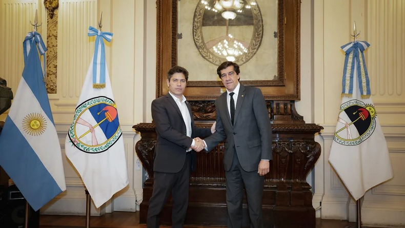 Axel Kicillof se reunió con el gobernador Sadir