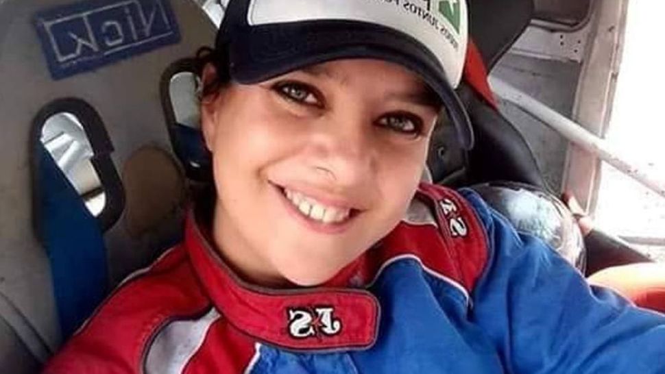 Silvina Rodríguez competirá en la primera carrera de TC de mujeres del país./Facebook