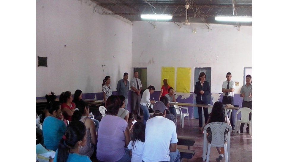 Charlas a los vecinos