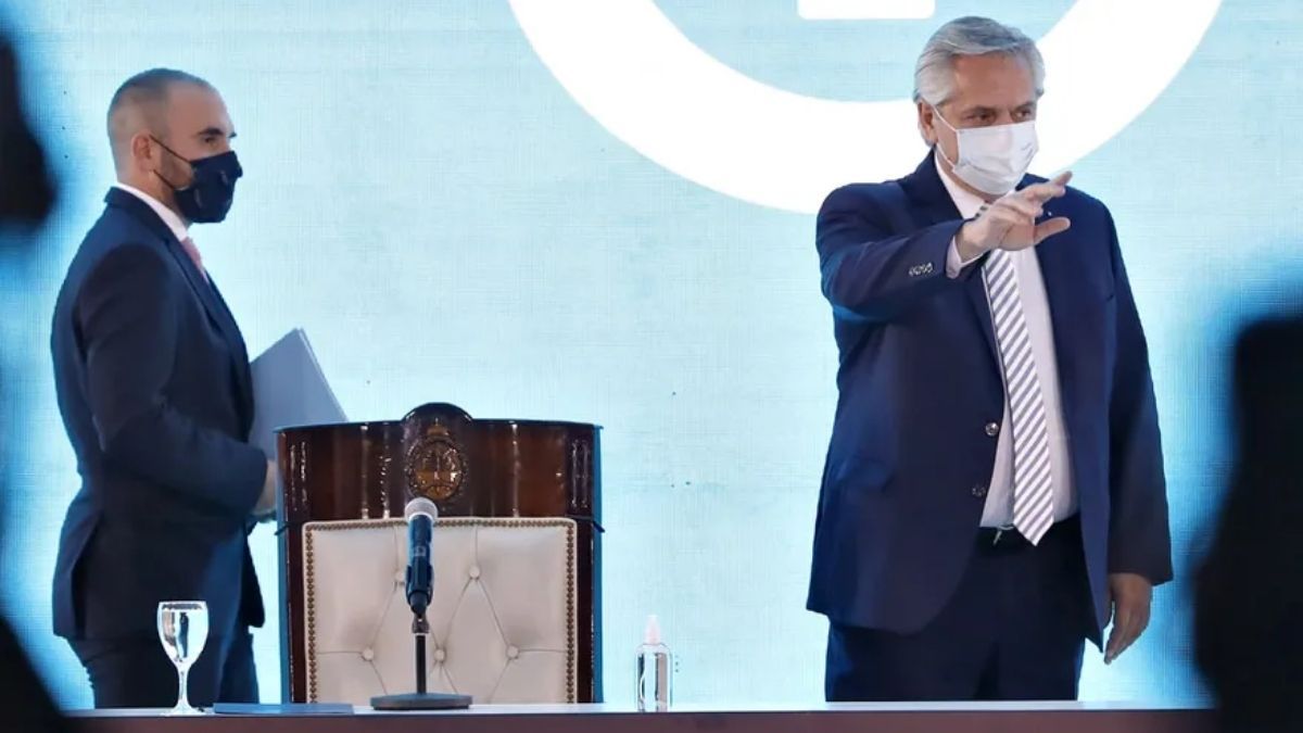 Martín Guzmán da detalles de la negociación con el FMI. /Foto: Fabián Marelli - LA NACION