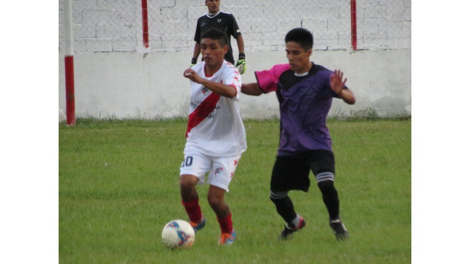 Palenque con pelota dominada