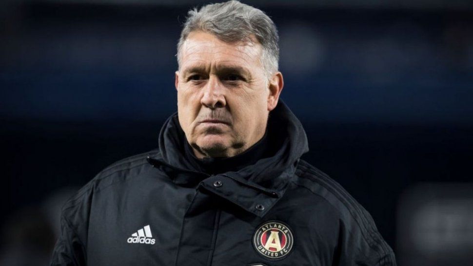 una posibilidad menos para la seleccion: martino, cerca de ser el dt de mexico