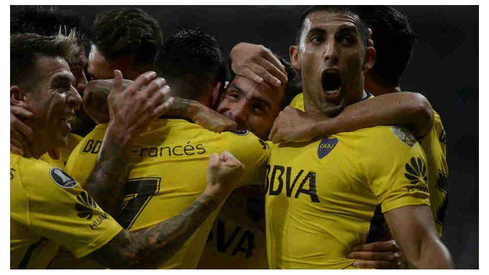 Carlos Tevez le dio a Boca un agónico y valioso empate en Brasil